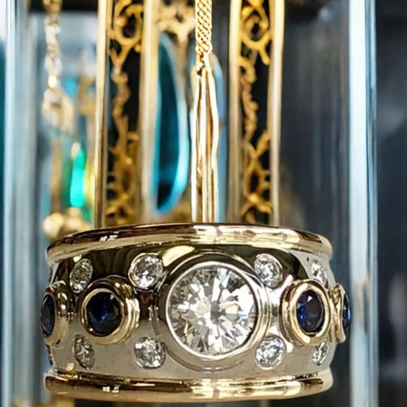 Edna – Vintage Gull Inlaid Zirconia Ring