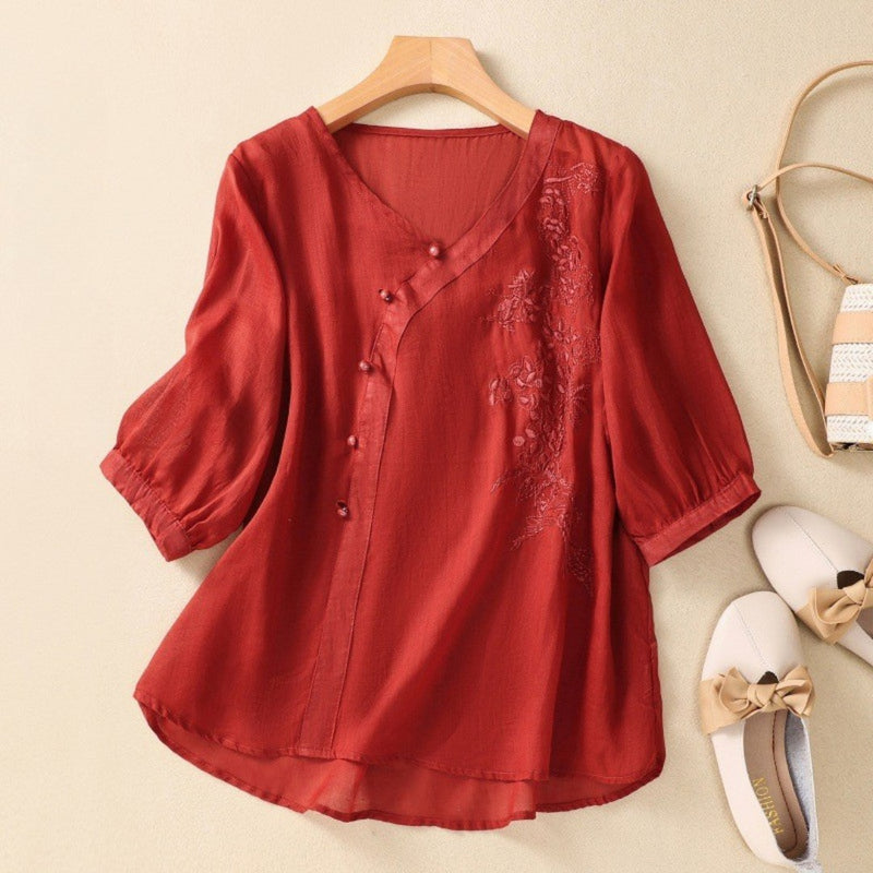 Jorinda | Elegant bluse med broderte detaljer