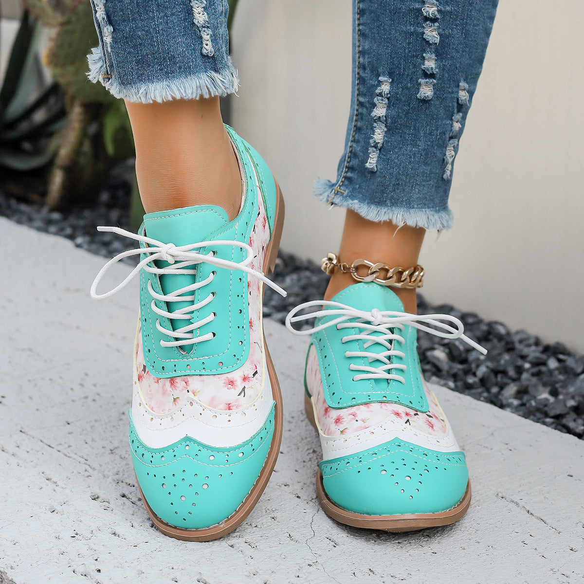 Hallny | Elegante og Unike Snøresko