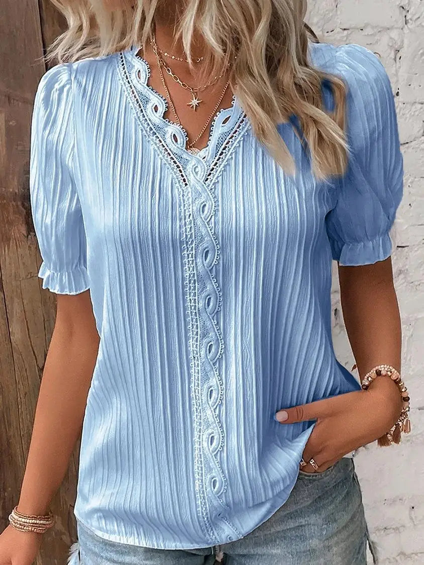 Mélissa | Elegant Bluse med Delikate Detaljer