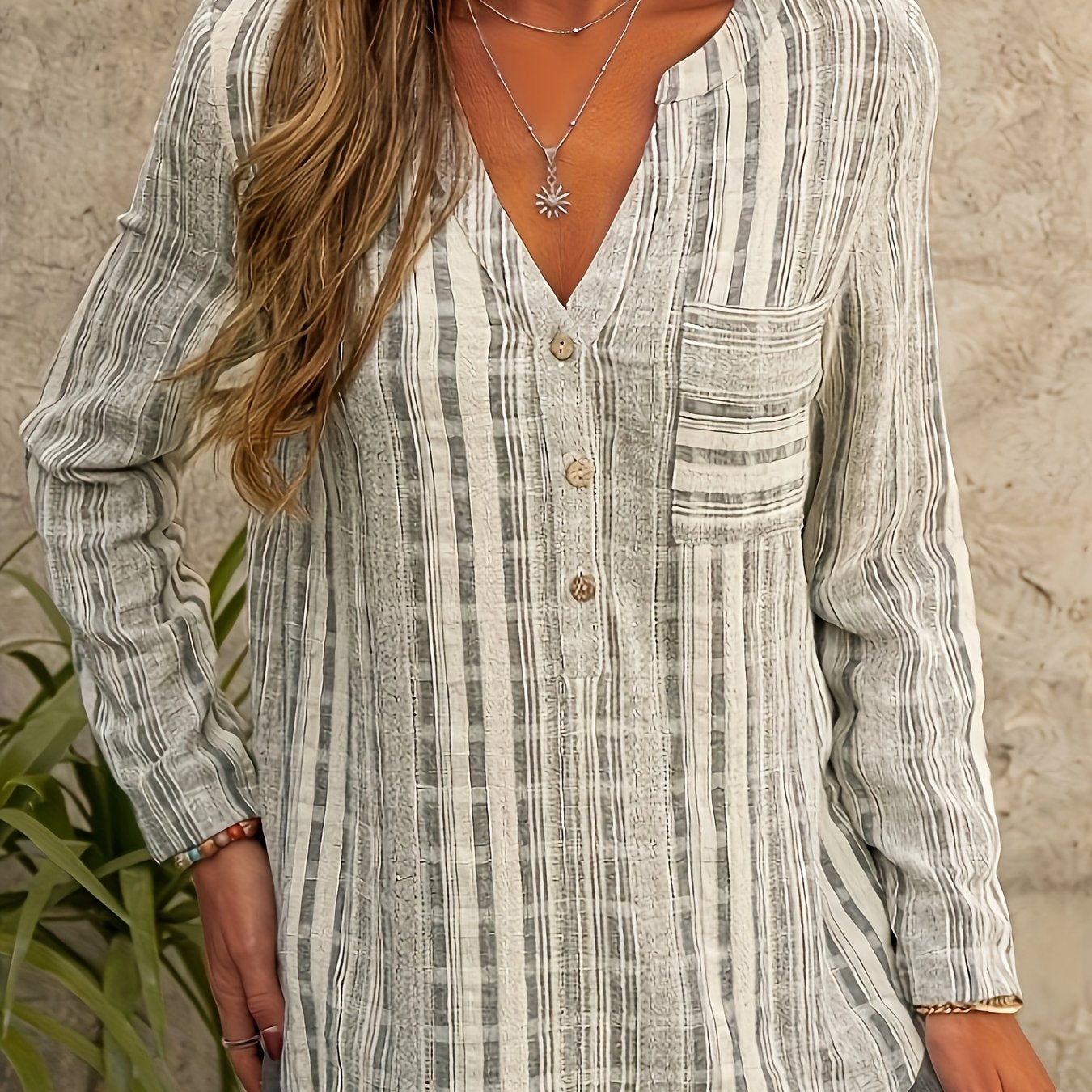 Billa | Stripete langermet bluse med knappelukking