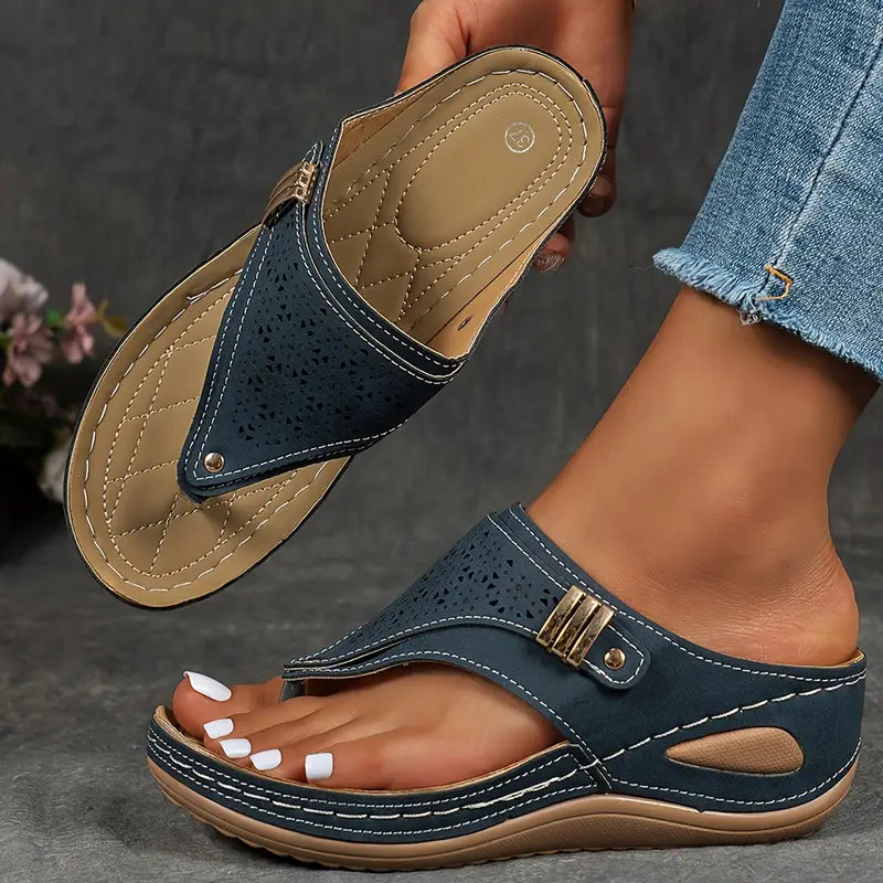 Romane | Kilehælsandalar for Kvinner