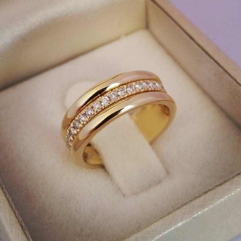 Marlowe – Elegant Ring med Dobbel Zirkonia Inlay