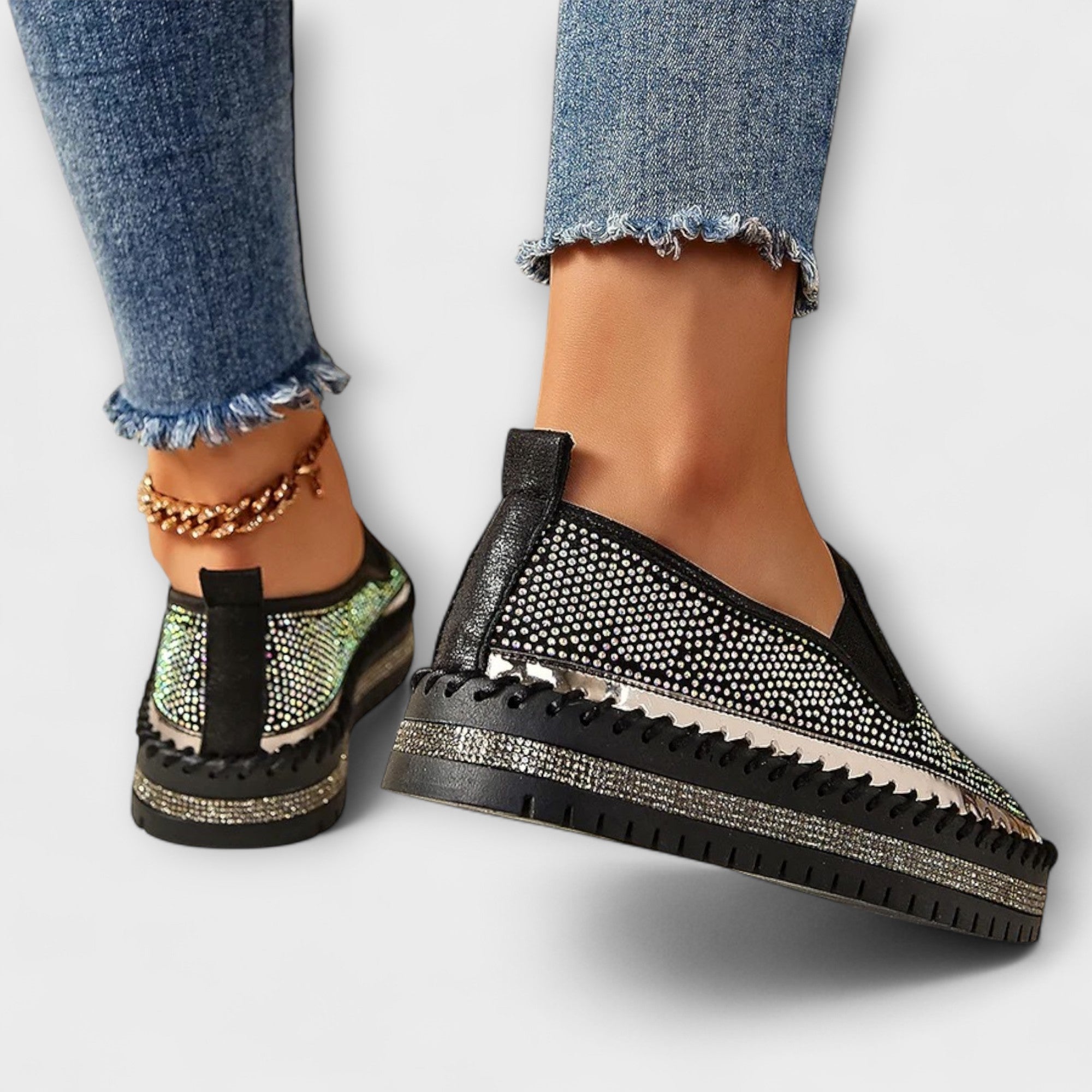 Vada | Slip-ons med luksuriøst glansmønster