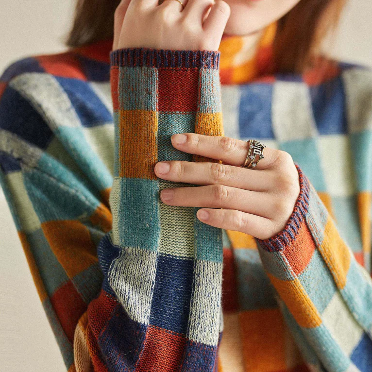 Julia | Luksuriøs Patchwork Turtleneck